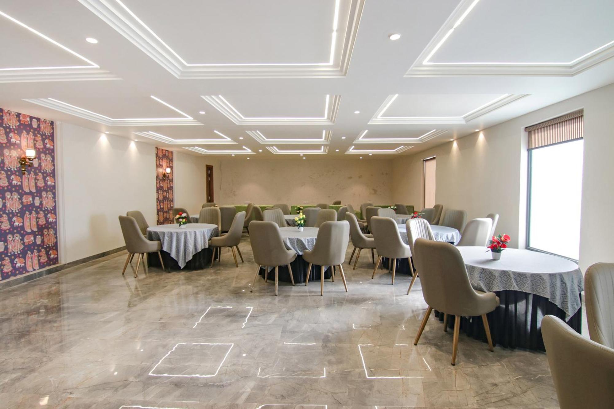 Fabhotel Prime Royal Court Лудяна Екстериор снимка