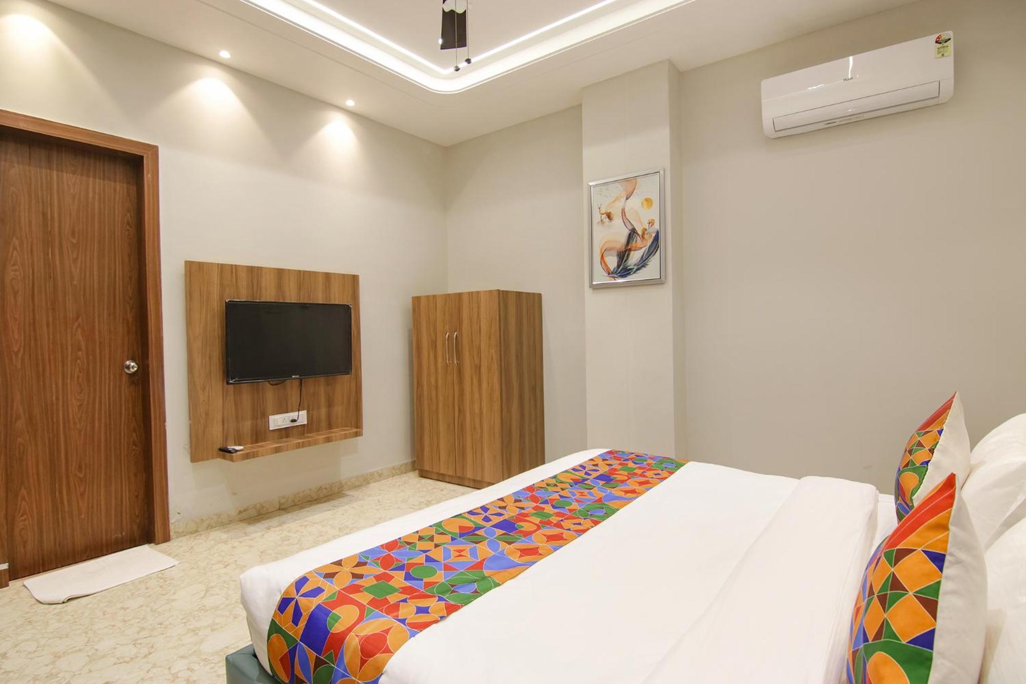 Fabhotel Prime Royal Court Лудяна Екстериор снимка
